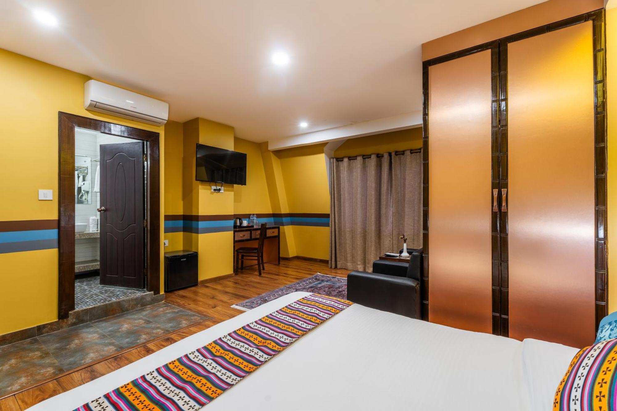 Hotel Yukhang Катманду Екстериор снимка