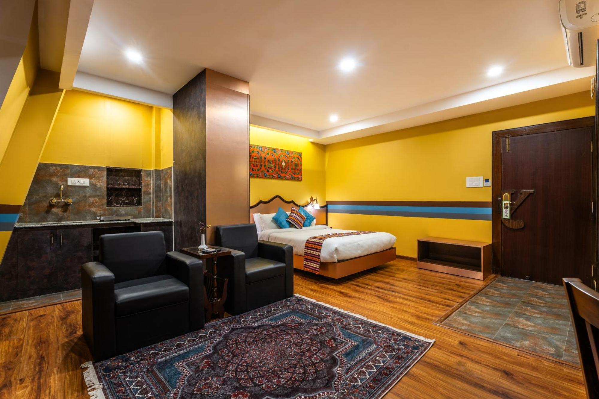 Hotel Yukhang Катманду Екстериор снимка