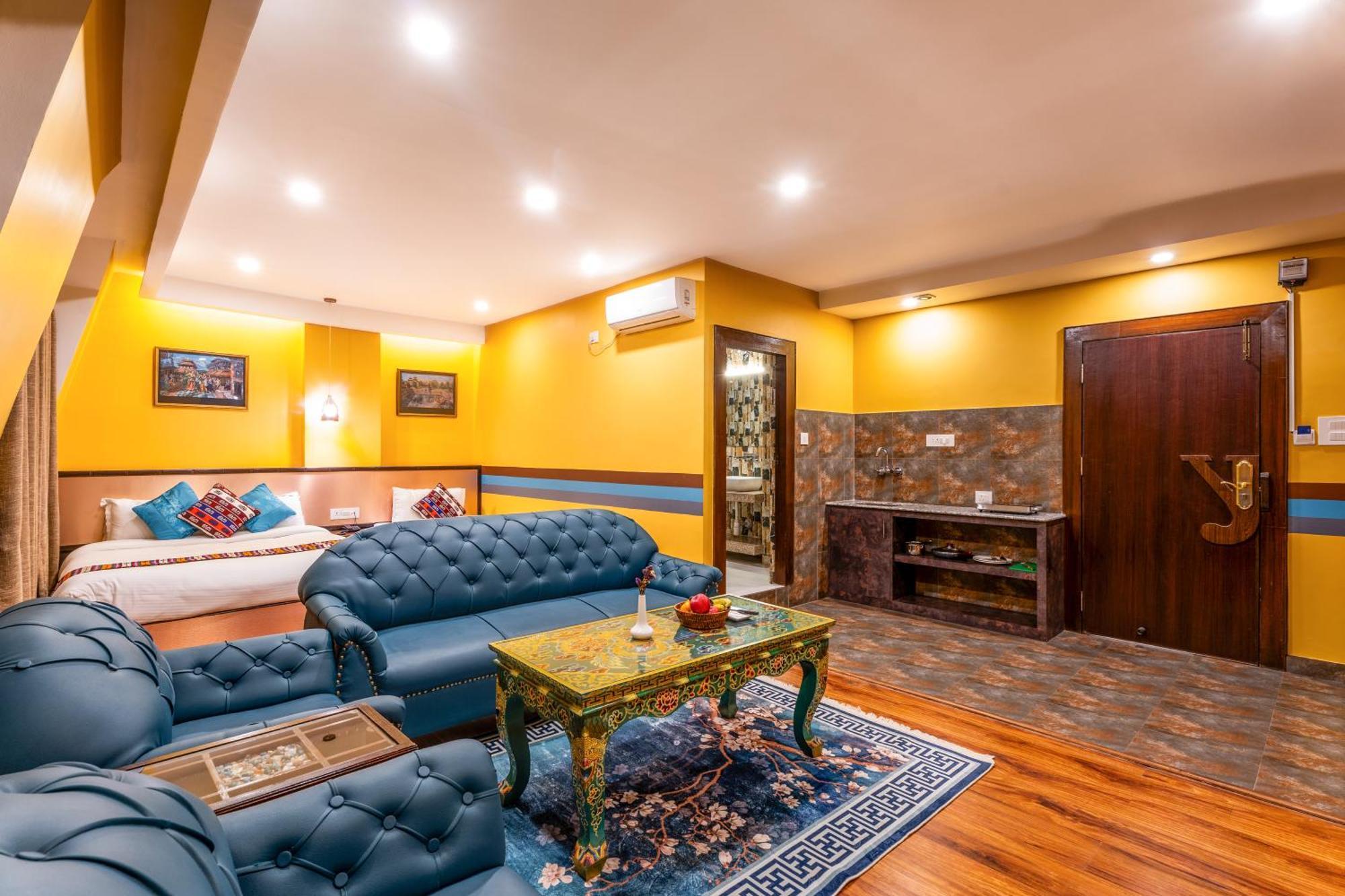 Hotel Yukhang Катманду Екстериор снимка