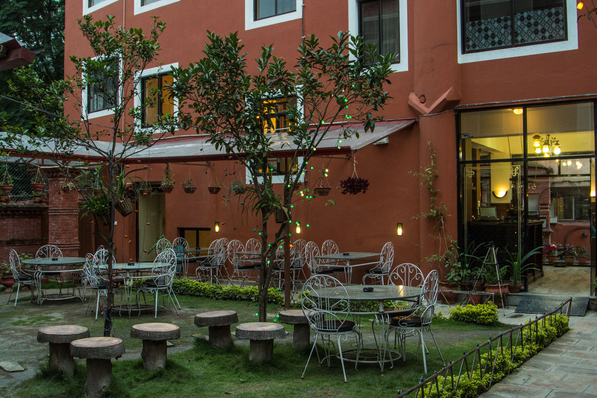 Hotel Yukhang Катманду Екстериор снимка